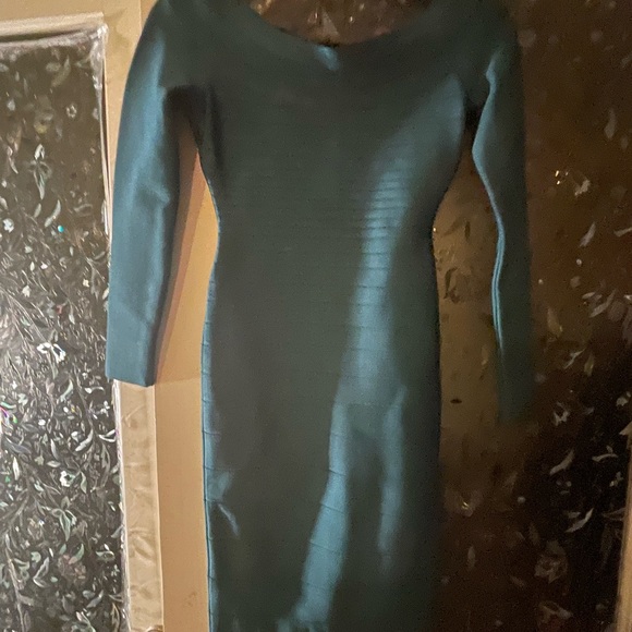 Teal green Herve Leger bandage dress. BNWT, Size XS, fits like a size 0. Genuine - Picture 4 of 8